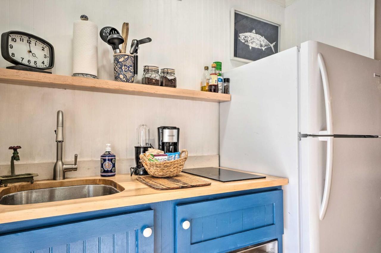 Lake Lure Studio With Private Balcony And Pool Access! Eksteriør bilde